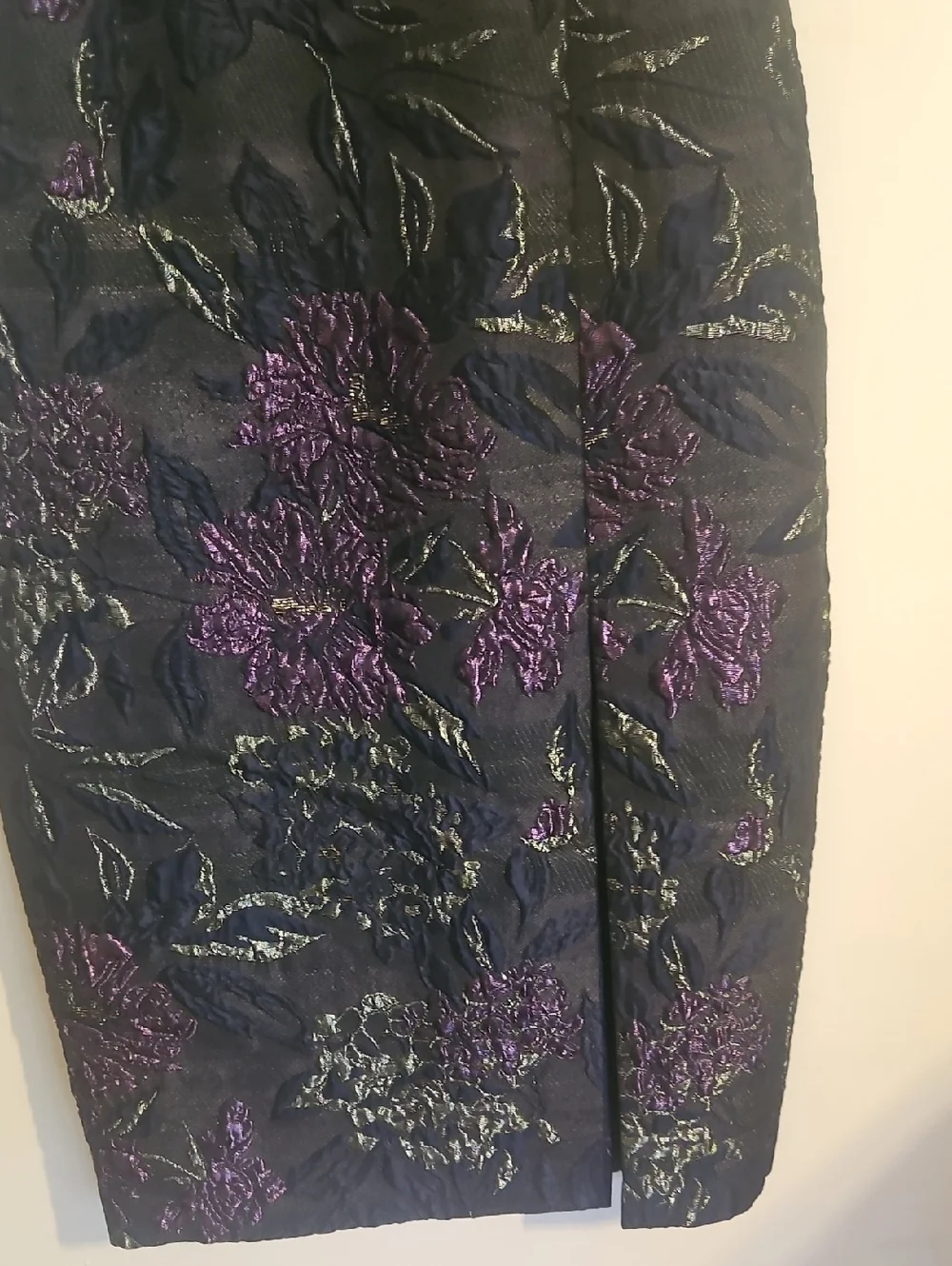NWT Alberto Makali V-Neck Cocktail Dress embroidered Jacquard Jewel Tone